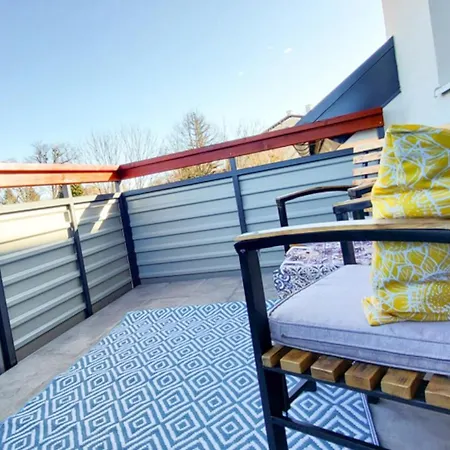 Aurora Apartment